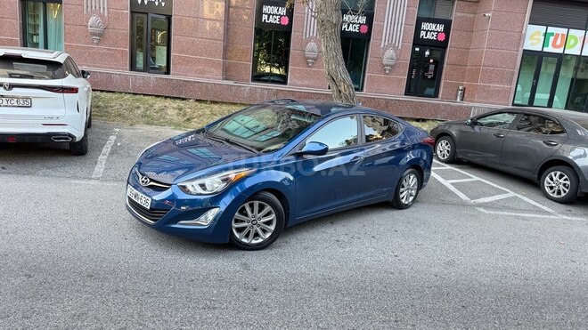 Hyundai Elantra 2015, 151,278 km - 1.8 л - Bakı