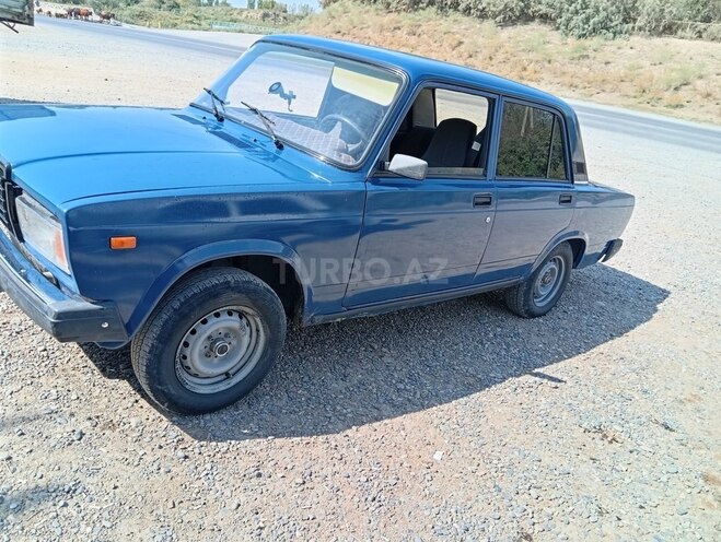 LADA (VAZ) 2107 2007, 98,000 km - 1.6 l - Saatlı