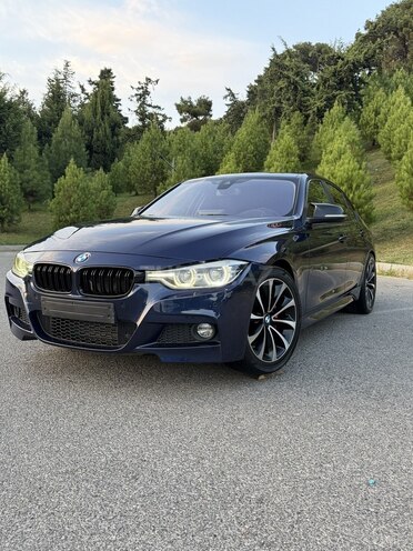 BMW  2016, 258,105 km - 2.0 l - Bakı