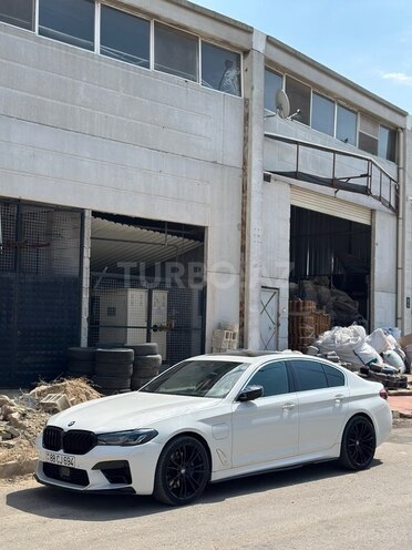 BMW 530e 2018, 102,000 km - 2.0 л - Bakı