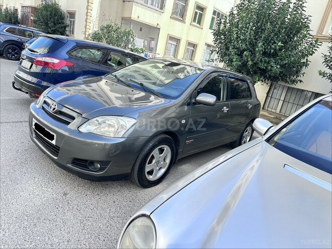 Toyota Corolla 2005, 257,400 km - 1.4 l - Bakı