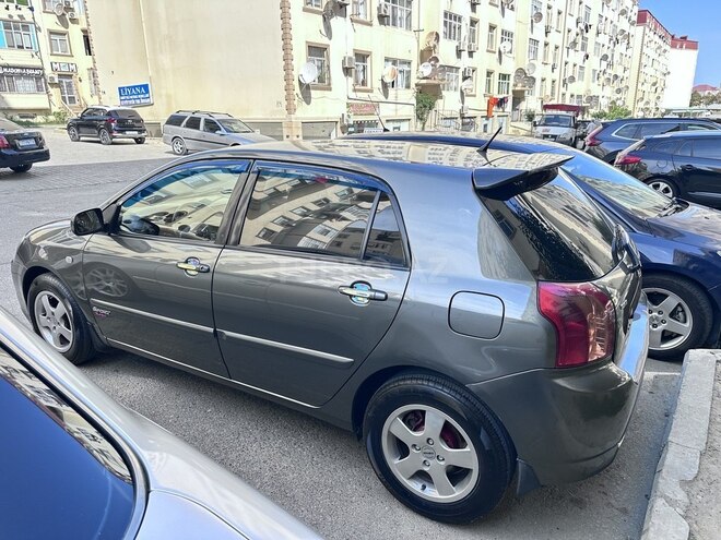 Toyota Corolla 2005, 257,400 km - 1.4 l - Bakı