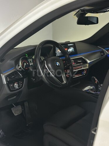 BMW 530e 2018, 121,000 km - 2.0 l - Bakı