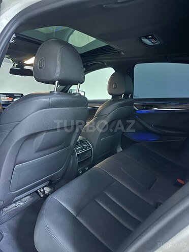 BMW 530e 2018, 121,000 km - 2.0 l - Bakı