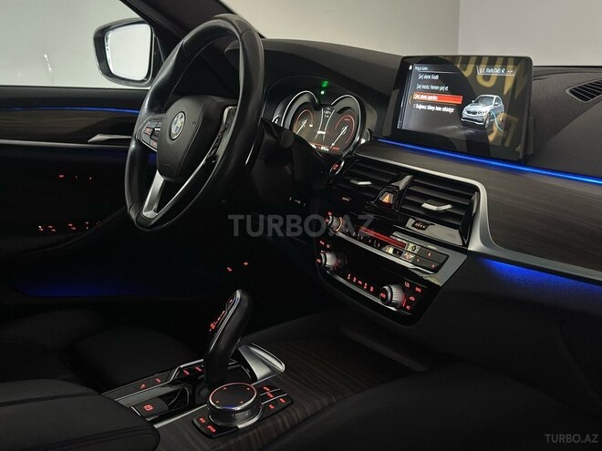 BMW 530e 2018, 121,000 km - 2.0 l - Bakı