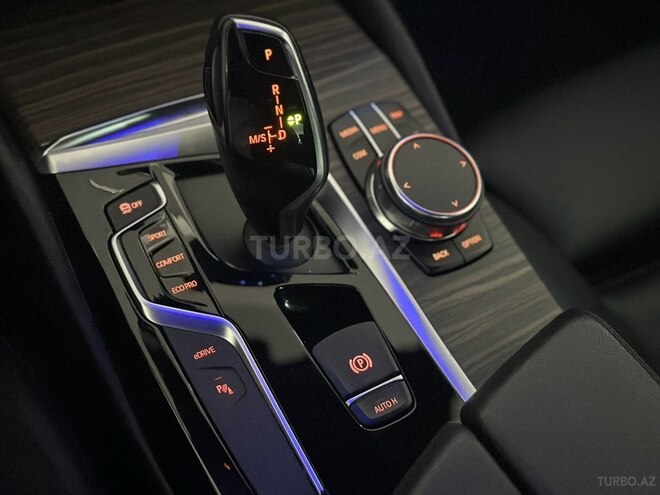 BMW 530e 2018, 121,000 km - 2.0 l - Bakı