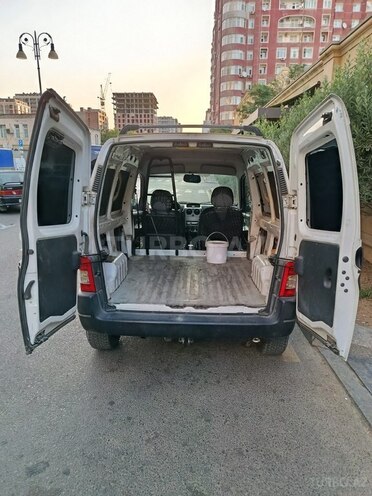 Citroen  2006, 180,000 km - 1.4 l - Bakı