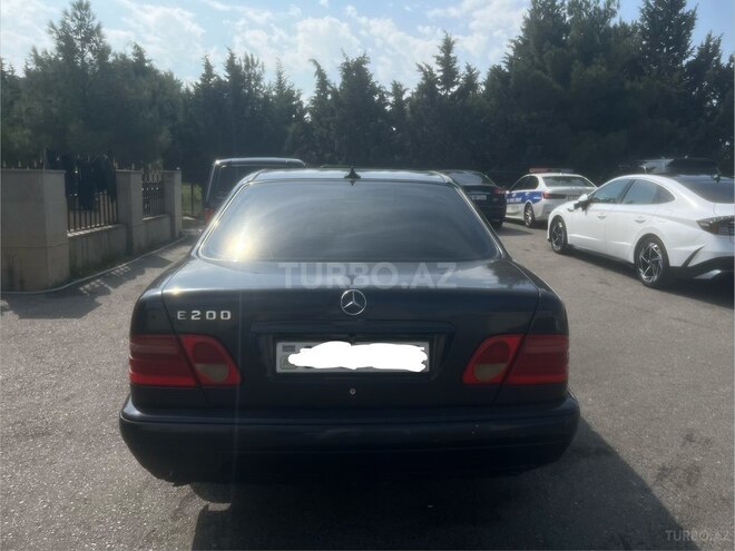 Mercedes E 200 1995, 650,000 km - 2.0 l - Bakı