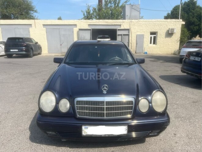Mercedes E 200 1995, 650,000 km - 2.0 l - Bakı