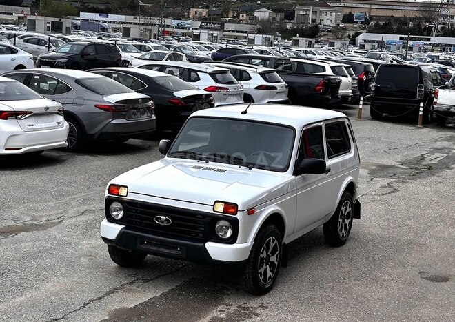 LADA (VAZ) Niva 2024, 31,800 km - 1.7 l - Bakı
