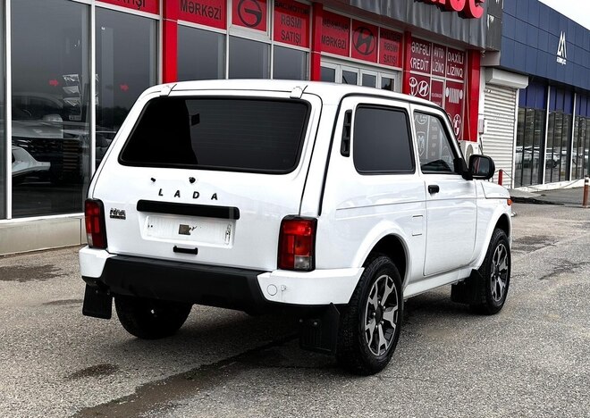 LADA (VAZ) Niva 2024, 31,800 km - 1.7 l - Bakı