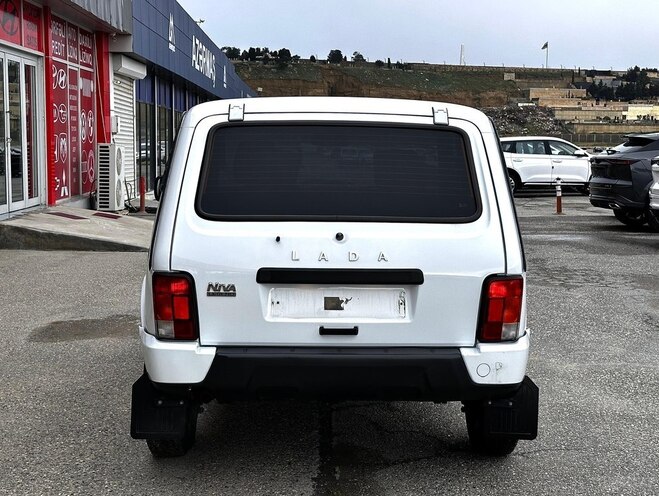 LADA (VAZ) Niva 2024, 31,800 km - 1.7 l - Bakı