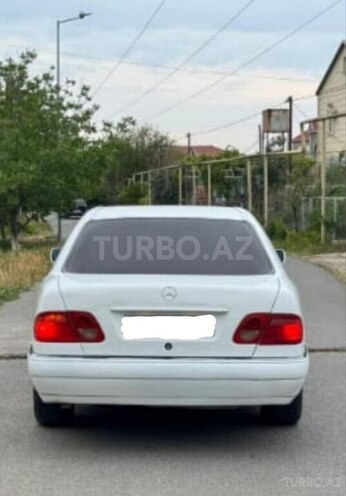 Mercedes E 230 1995, 455,000 km - 2.3 l - Bakı