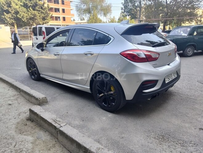 Chevrolet Cruze 2017, 178,000 km - 1.4 л - Sumqayıt