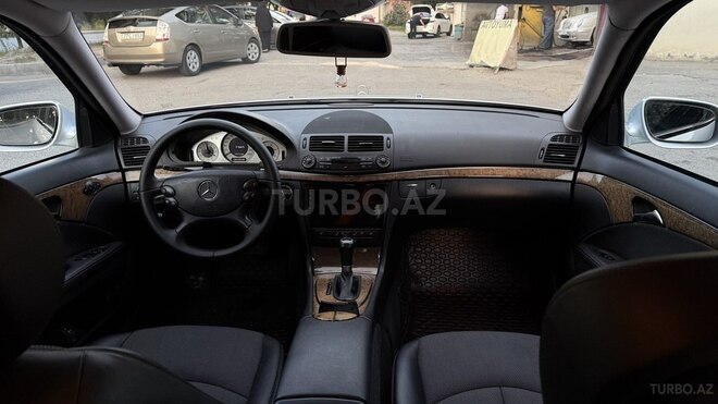 Mercedes E 220 2008, 380,000 km - 2.2 l - Bakı
