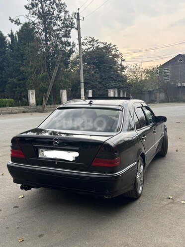 Mercedes C 230 1996, 370,000 km - 2.3 l - Balakən