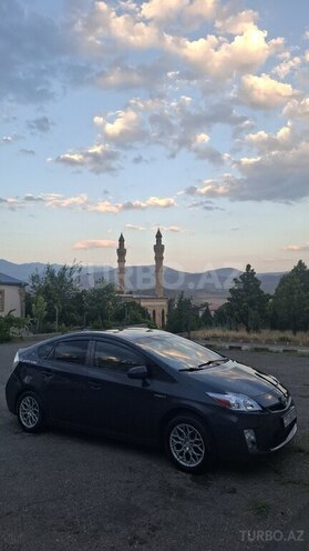 Toyota Prius 2011, 275,000 km - 1.8 l - Naxçıvan