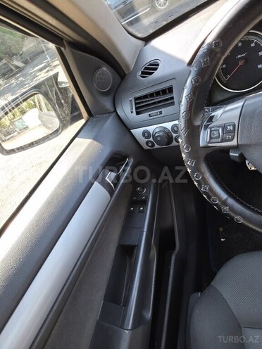 Opel Astra 2006, 240,000 km - 1.3 l - Sumqayıt