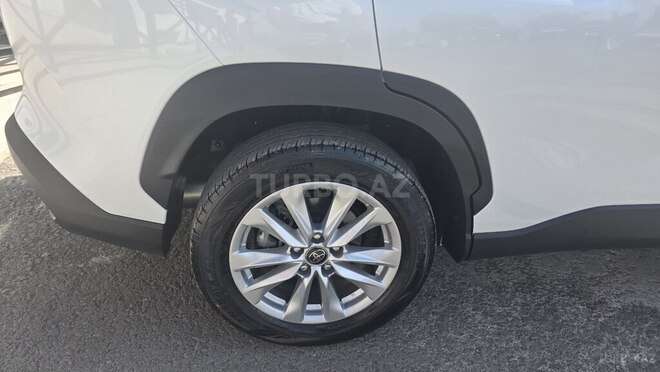 Toyota Corolla Cross 2025, 27,500 km - 2.0 l - Bakı