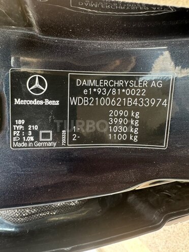 Mercedes E 240 2001, 331,000 km - 2.4 l - Şəmkir