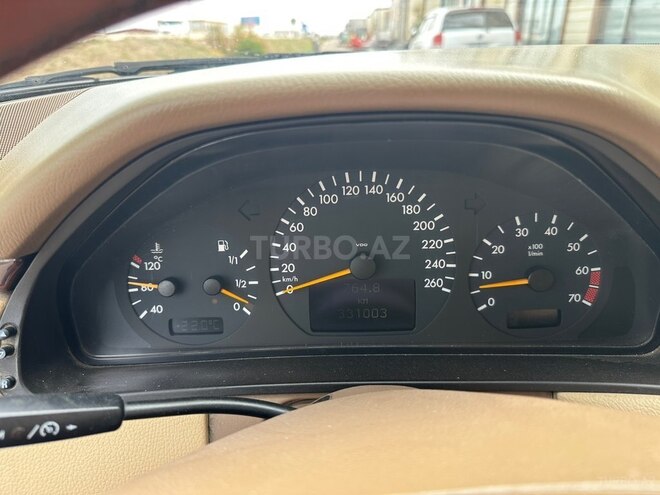 Mercedes E 240 2001, 331,000 km - 2.4 l - Şəmkir