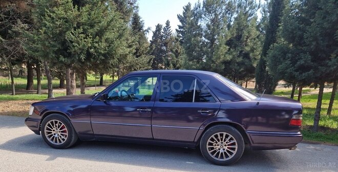 Mercedes 220 E 1995, 443,353 km - 2.2 l - Bakı