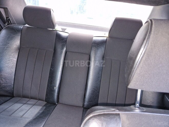 Mercedes 220 E 1995, 443,353 km - 2.2 l - Bakı