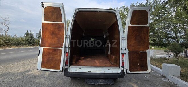 Ford Transit 2010, 167,000 km - 2.4 л - Quba