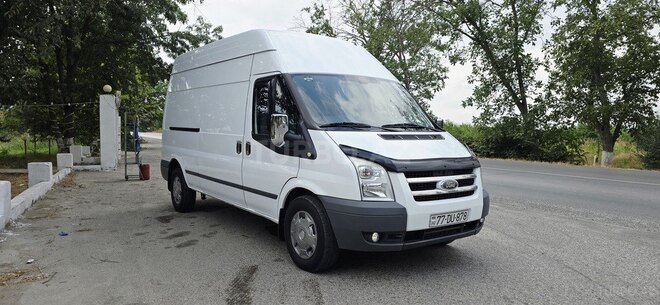 Ford Transit 2010, 167,000 km - 2.4 л - Quba