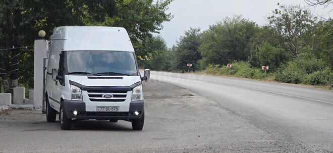 Ford Transit 2010, 167,000 km - 2.4 л - Quba