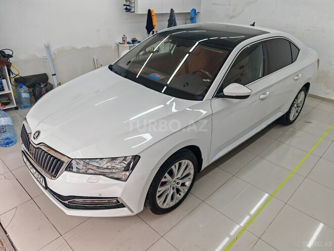 Skoda Superb 2022, 110,000 km - 2.0 л - Bakı