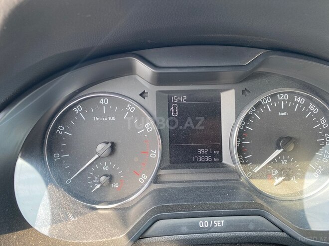 Skoda Octavia 2013, 175,000 km - 1.4 л - Bakı