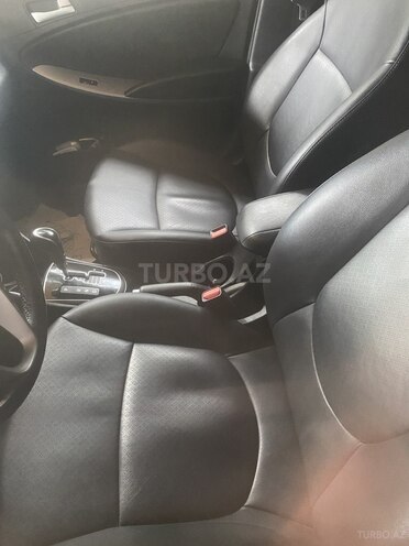Hyundai Accent 2016, 81,000 km - 1.4 l - Bakı