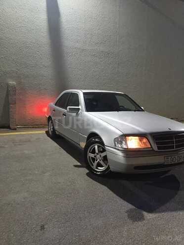 Mercedes C 180 1993, 300,000 km - 1.8 l - Bakı