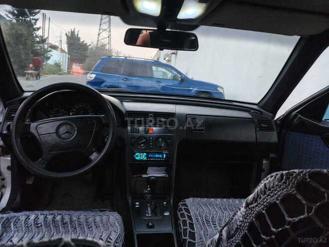 Mercedes C 180 1993, 300,000 km - 1.8 l - Bakı