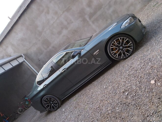 BMW 528 2012, 315,000 km - 2.0 l - Qazax