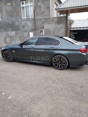 BMW 528 2012, 315,000 km - 2.0 l - Qazax