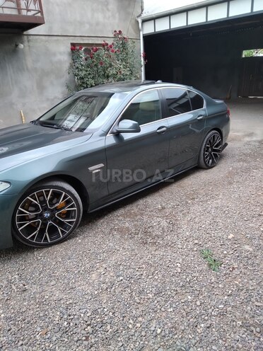 BMW 528 2012, 315,000 km - 2.0 l - Qazax
