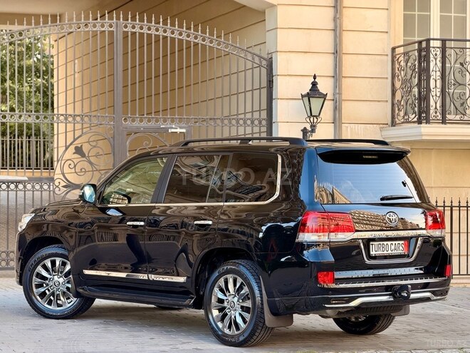 Toyota Land Cruiser 2019, 92,000 km - 4.0 l - Bakı
