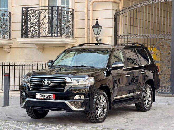 Toyota Land Cruiser 2019, 92,000 km - 4.0 l - Bakı