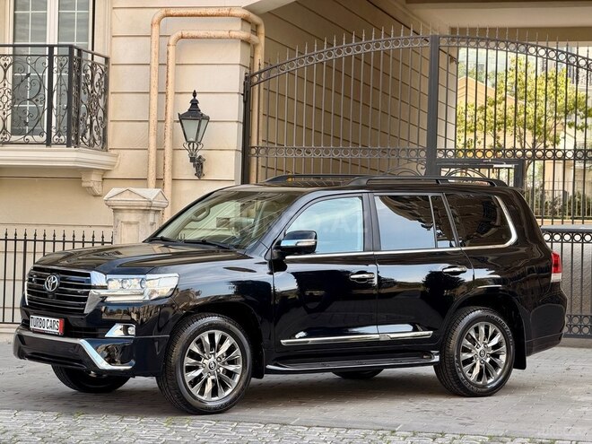 Toyota Land Cruiser 2019, 92,000 km - 4.0 l - Bakı