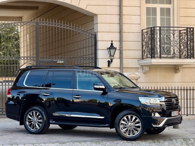Toyota Land Cruiser 2019, 92,000 km - 4.0 l - Bakı