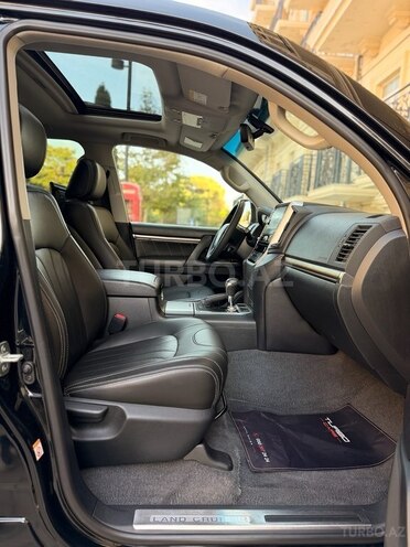 Toyota Land Cruiser 2019, 92,000 km - 4.0 l - Bakı