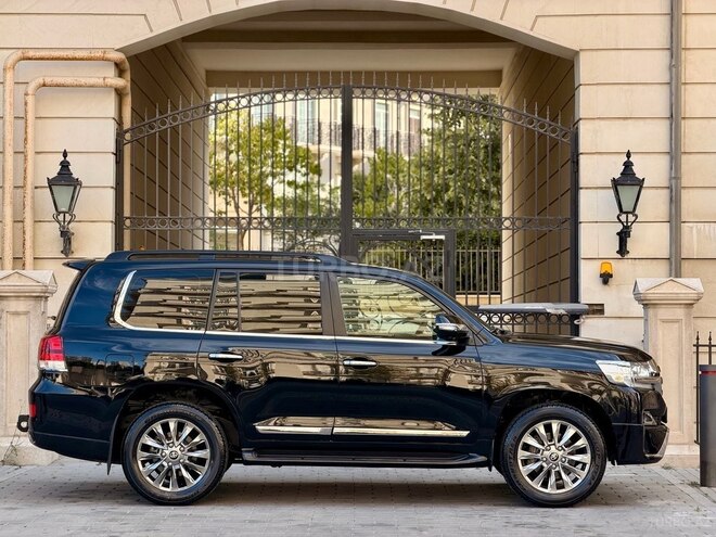 Toyota Land Cruiser 2019, 92,000 km - 4.0 l - Bakı