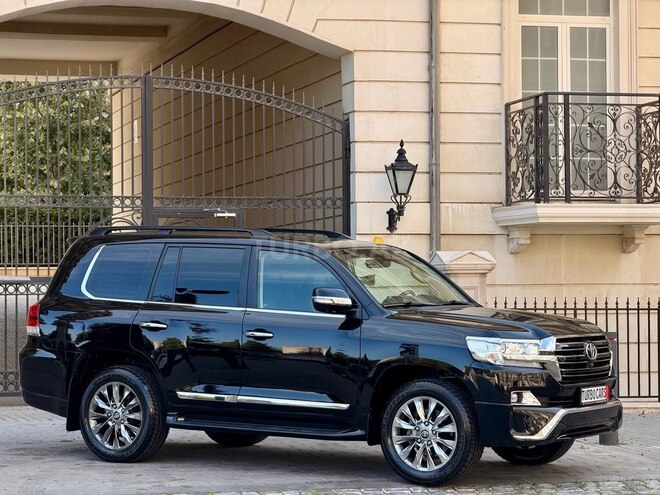 Toyota Land Cruiser 2019, 92,000 km - 4.0 l - Bakı