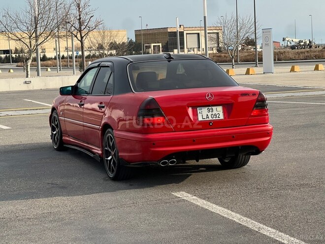 Mercedes C 240 1999, 286,700 km - 2.6 l - Cəlilabad