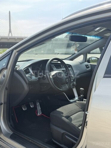 Kia  2012, 225,000 km - 1.6 l - Bakı