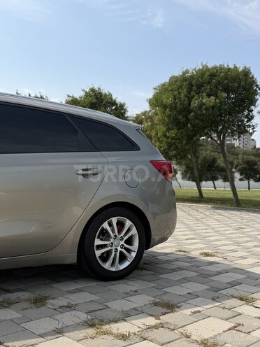 Kia  2012, 225,000 km - 1.6 l - Bakı