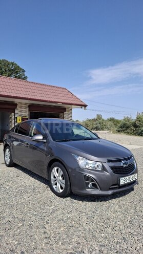 Chevrolet Cruze 2014, 202,500 km - 2.0 l - Salyan