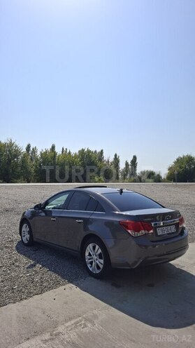 Chevrolet Cruze 2014, 202,500 km - 2.0 l - Salyan